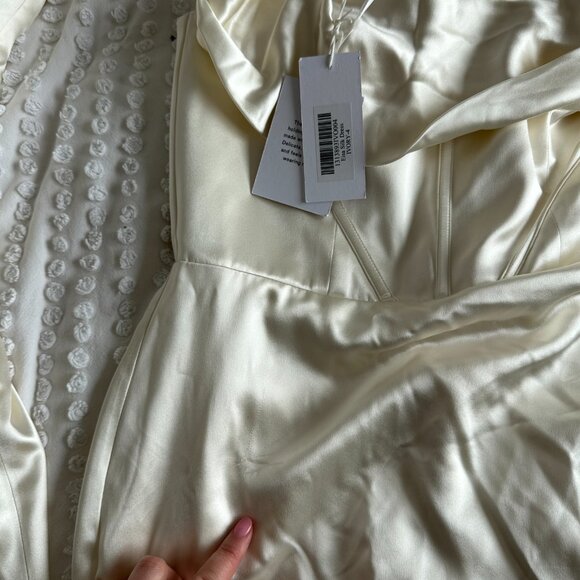 Reformation Eisa Bridal Silk Maxi Dress Sz 4 in Ivory Asymmetric One Shoulder - Picture 6 of 10